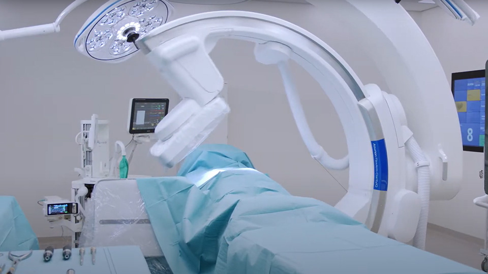 Flexibilidad en su quir&oacute;fano h&iacute;brido - Philips Azurion con FlexArm