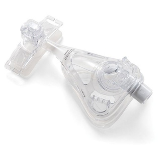 una m&aacute;scara transparente con boquillas